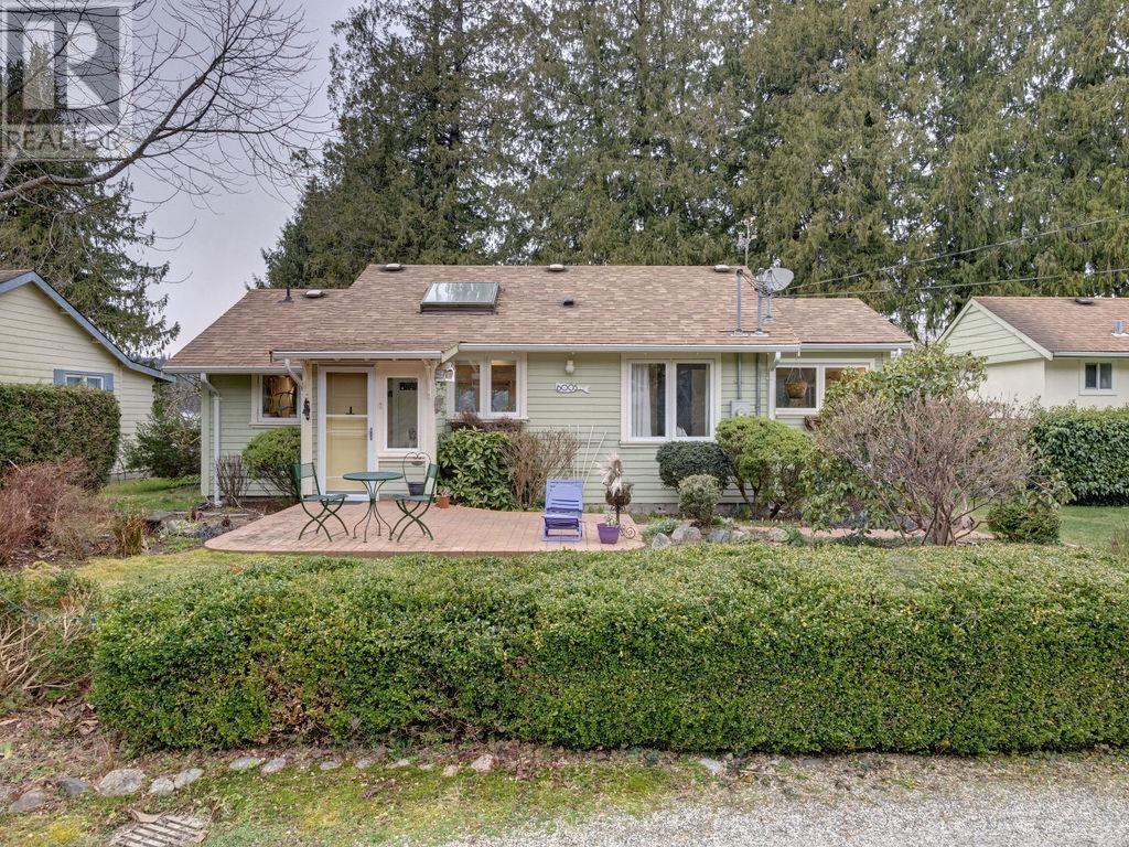 6005 SECHELT INLET ROAD, Sechelt