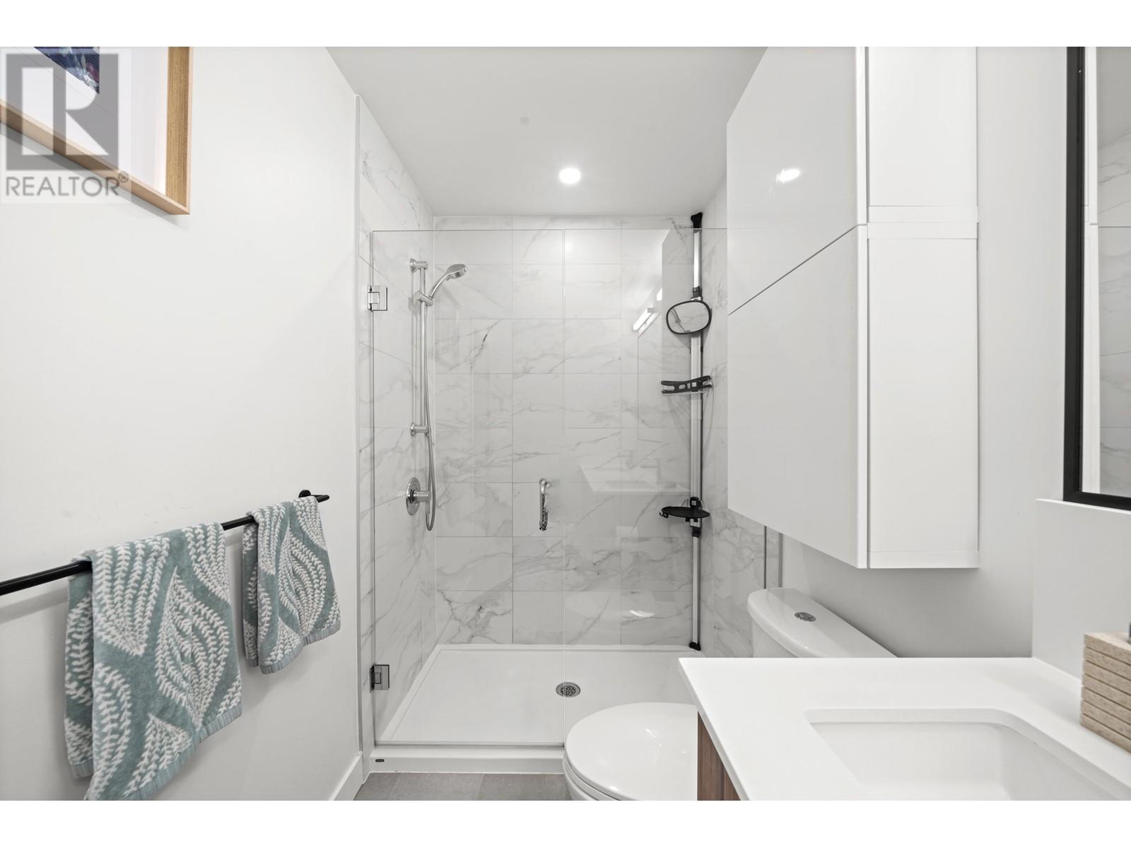 406 3229 ST JOHNS STREET, Port Moody real estate listing R2990501