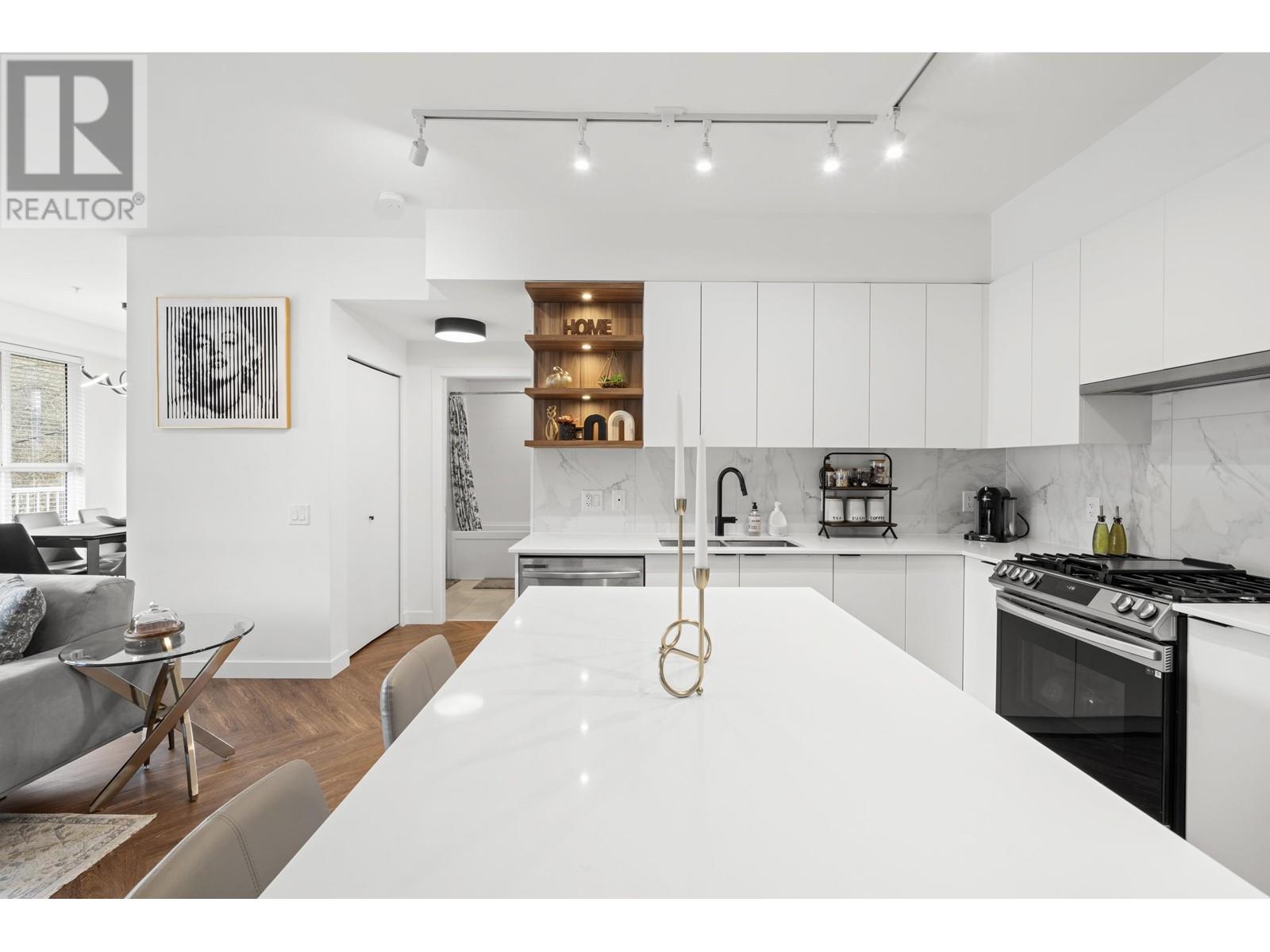 406 3229 ST JOHNS STREET, Port Moody real estate listing R2990501