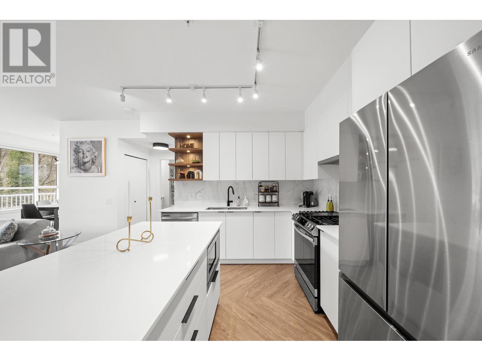406 3229 ST JOHNS STREET, Port Moody real estate listing R2990501