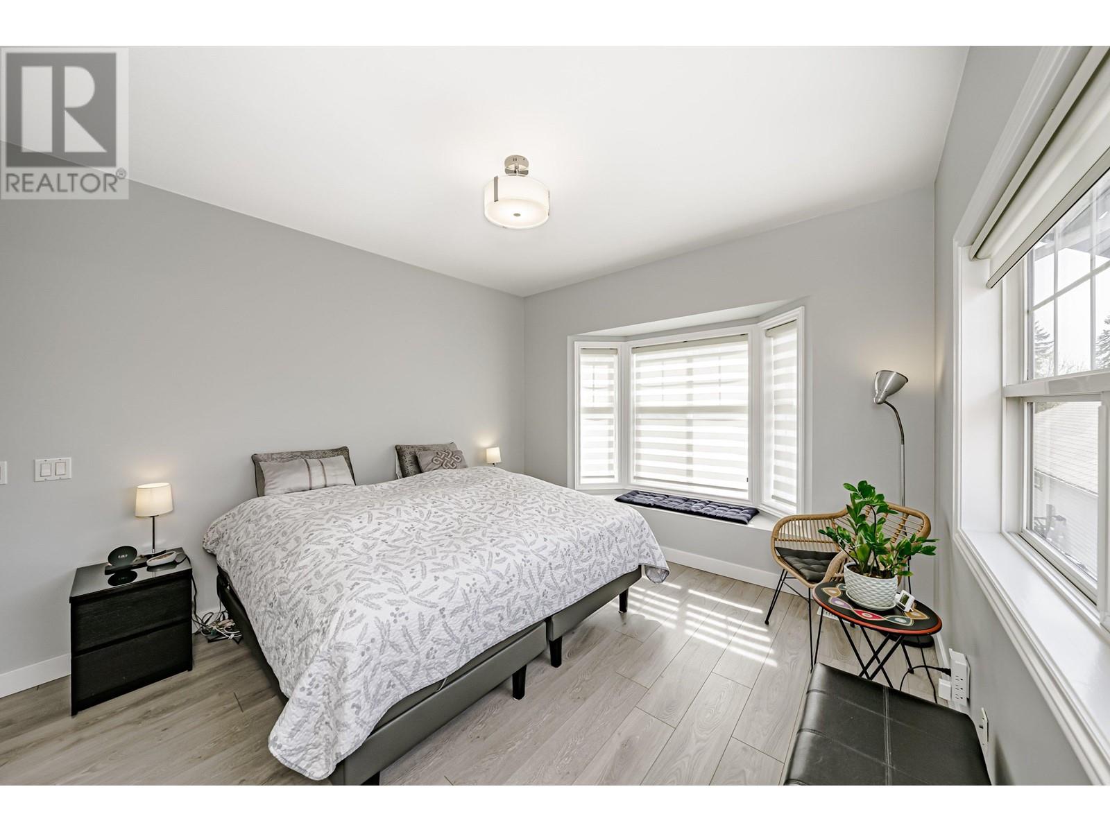 124 EVERGREEN CRESCENT, Anmore real estate listing R2990545