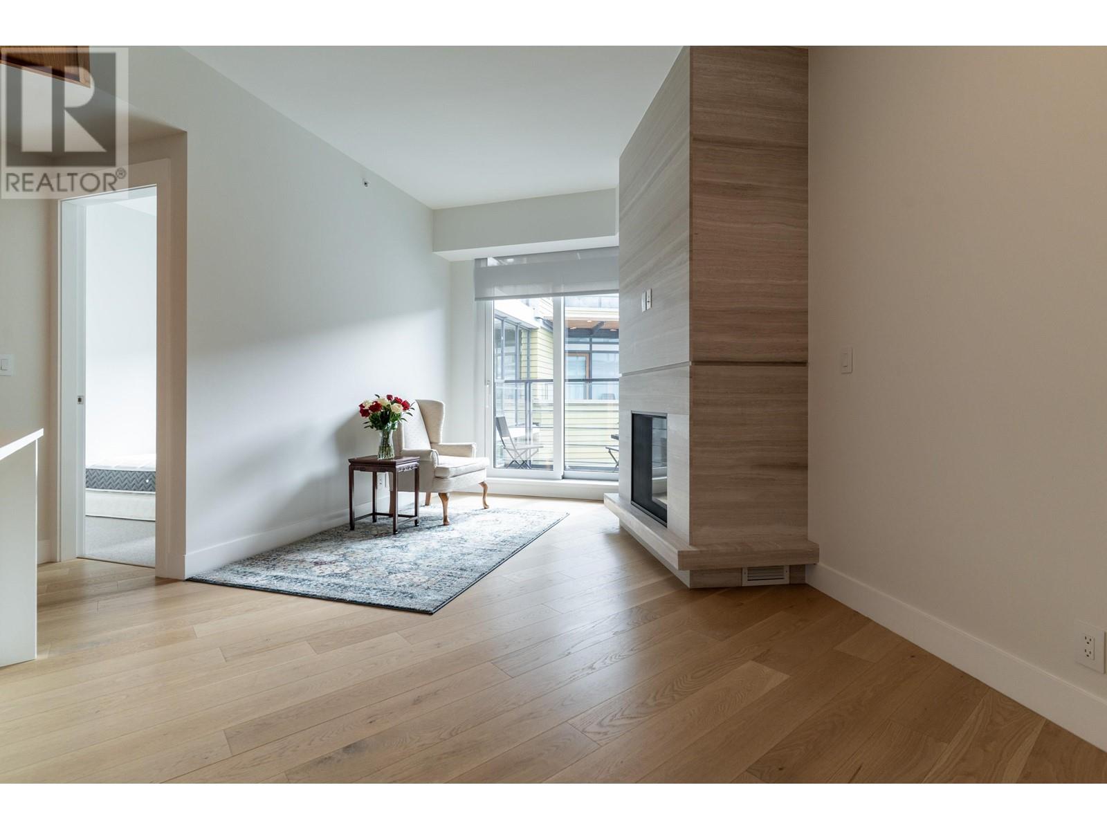 602 6699 NELSON AVENUE, West Vancouver