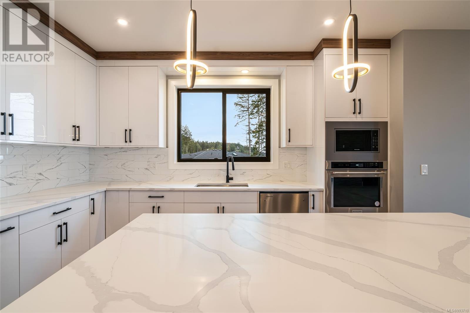 125 Whitefish Pl, Nanaimo real estate listing 993710