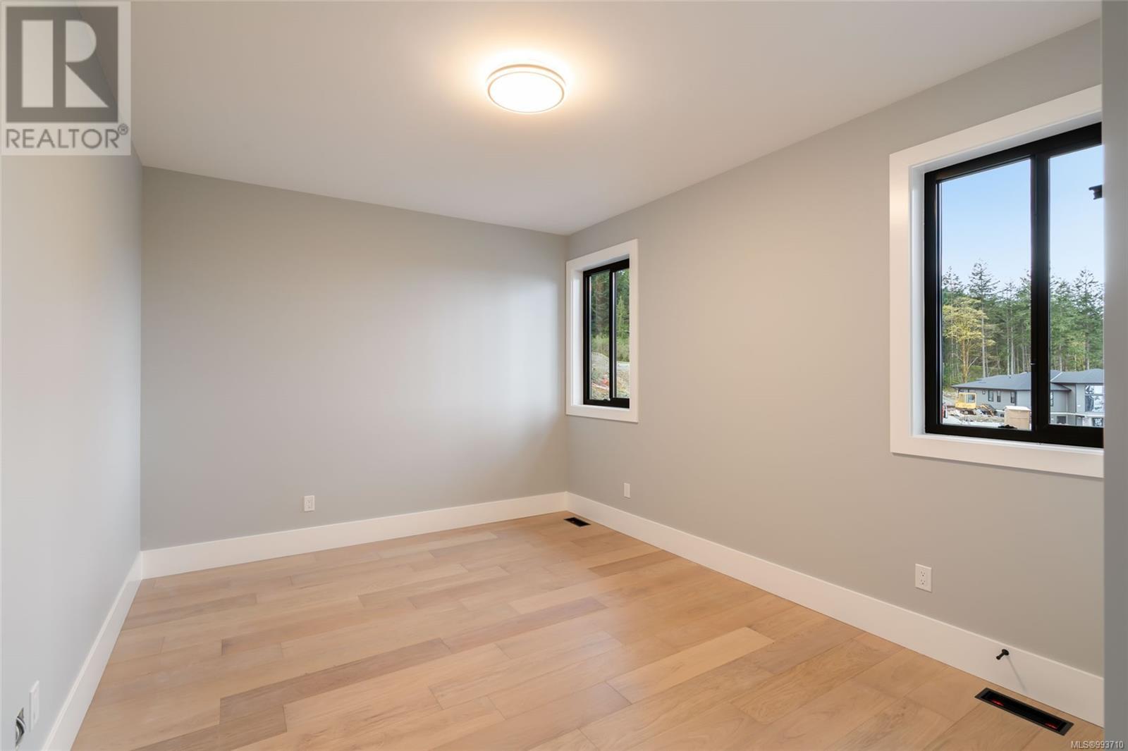 125 Whitefish Pl, Nanaimo real estate listing 993710
