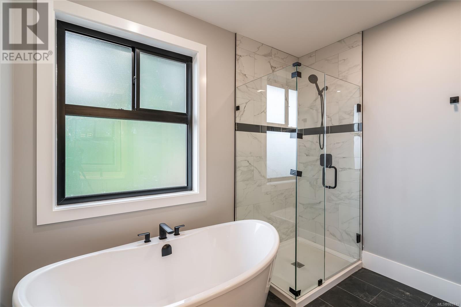 125 Whitefish Pl, Nanaimo real estate listing 993710