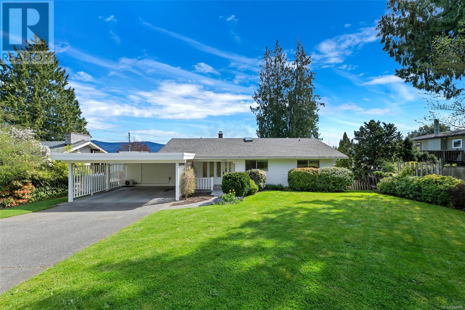 4529 Lanes Rd, Cowichan Bay