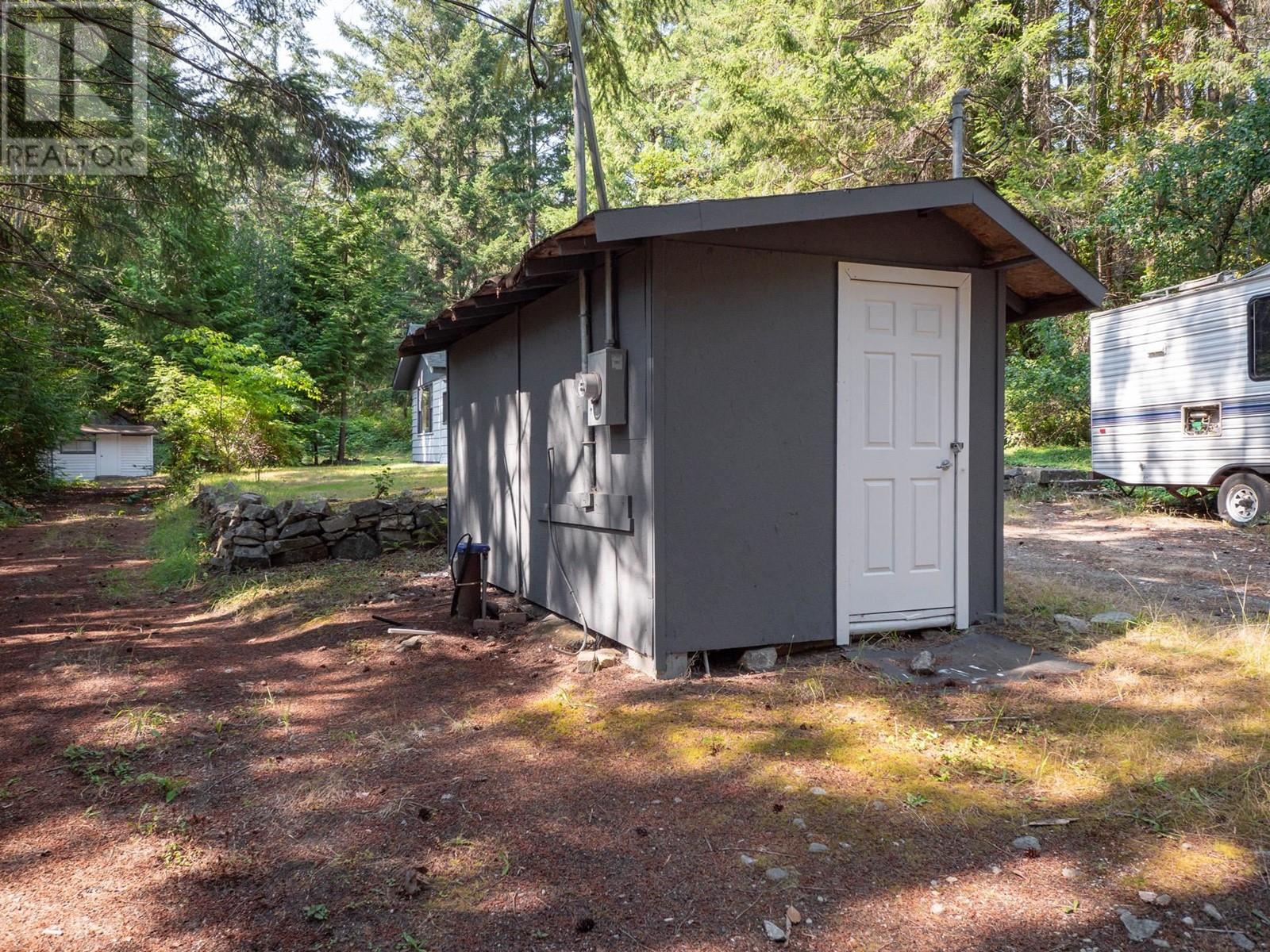 11022 SUNSHINE COAST HIGHWAY, Halfmoon Bay