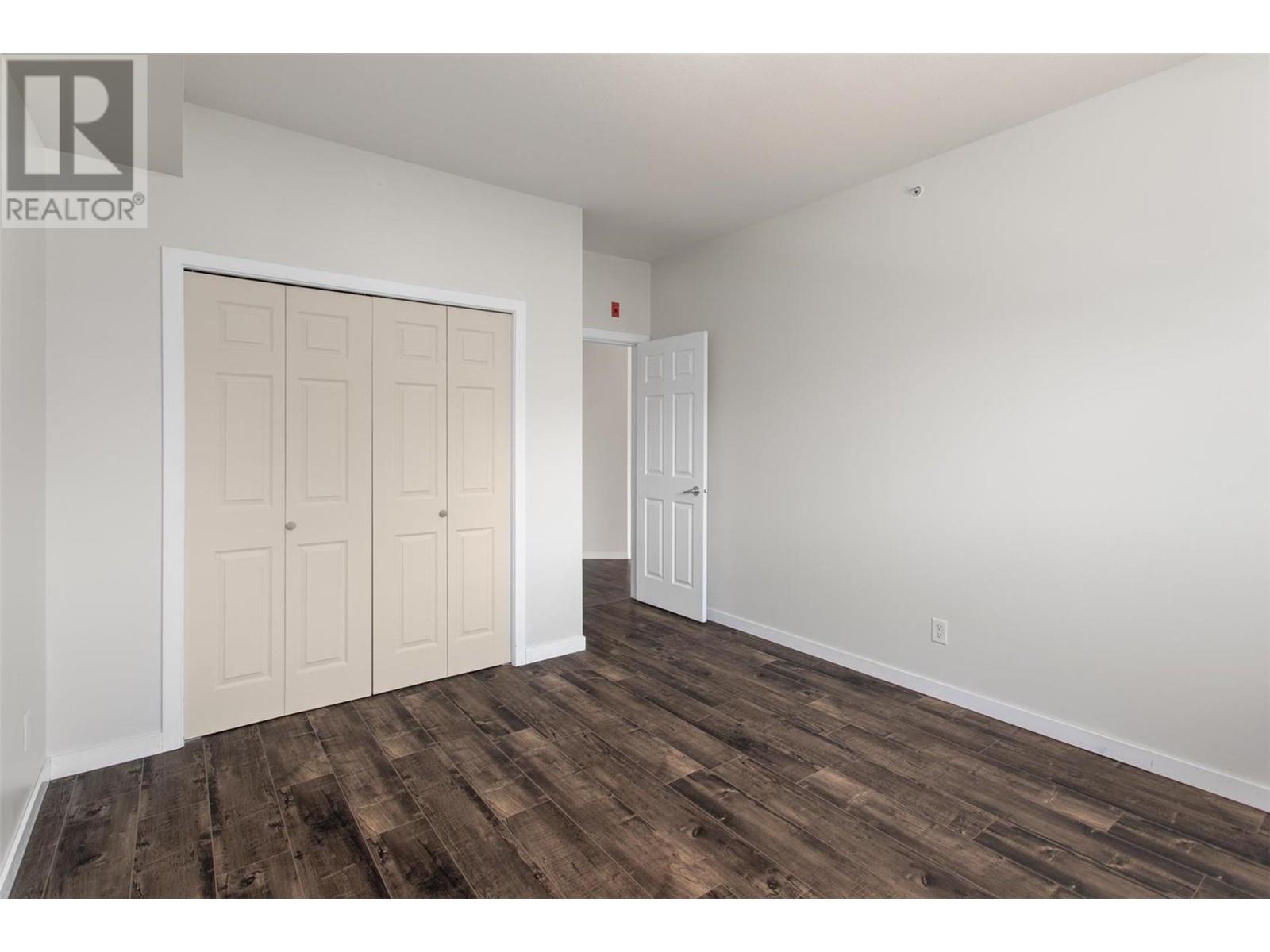 #413 778 Rutland Road N - 14