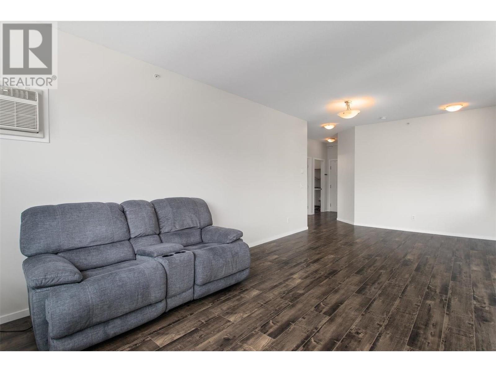#413 778 Rutland Road N - 6