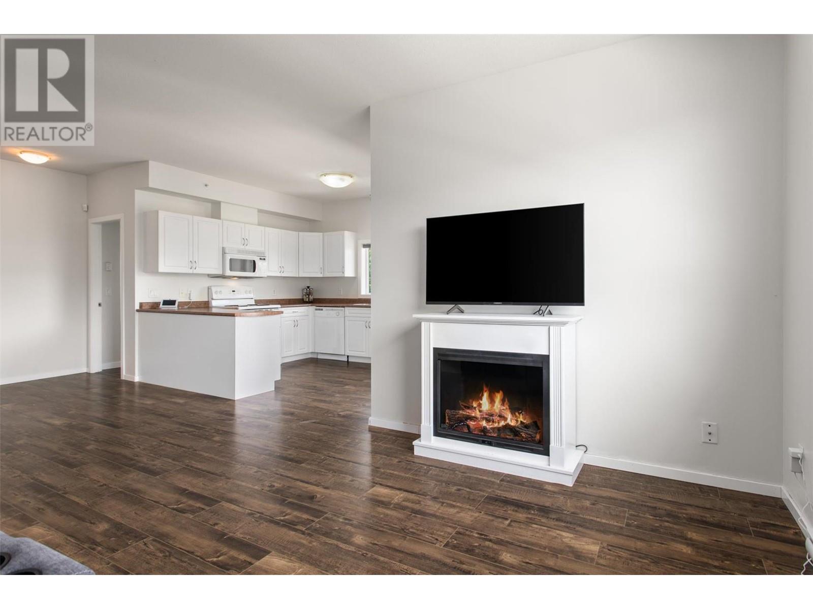 #413 778 Rutland Road N - 7