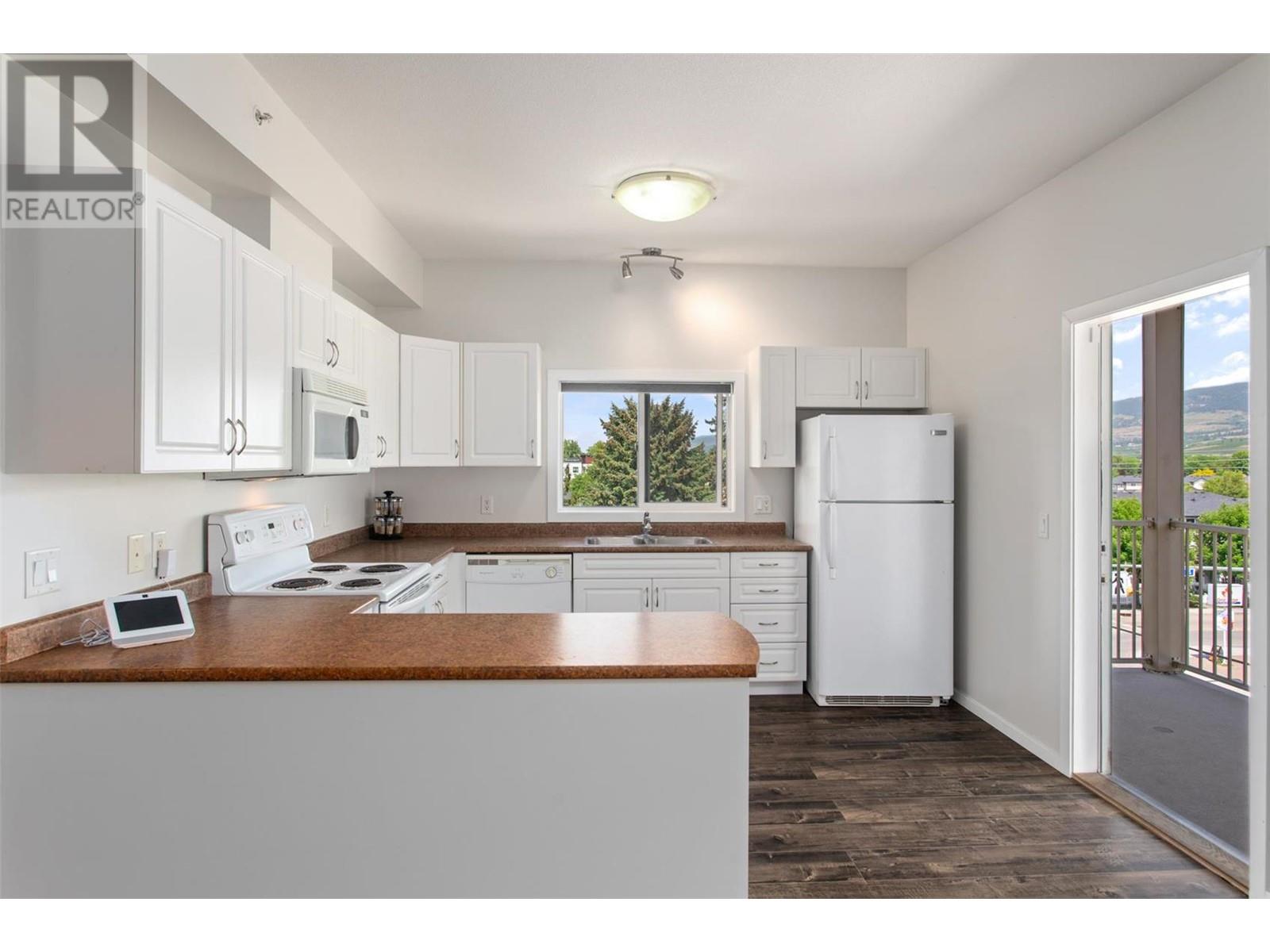 #413 778 Rutland Road N - 9