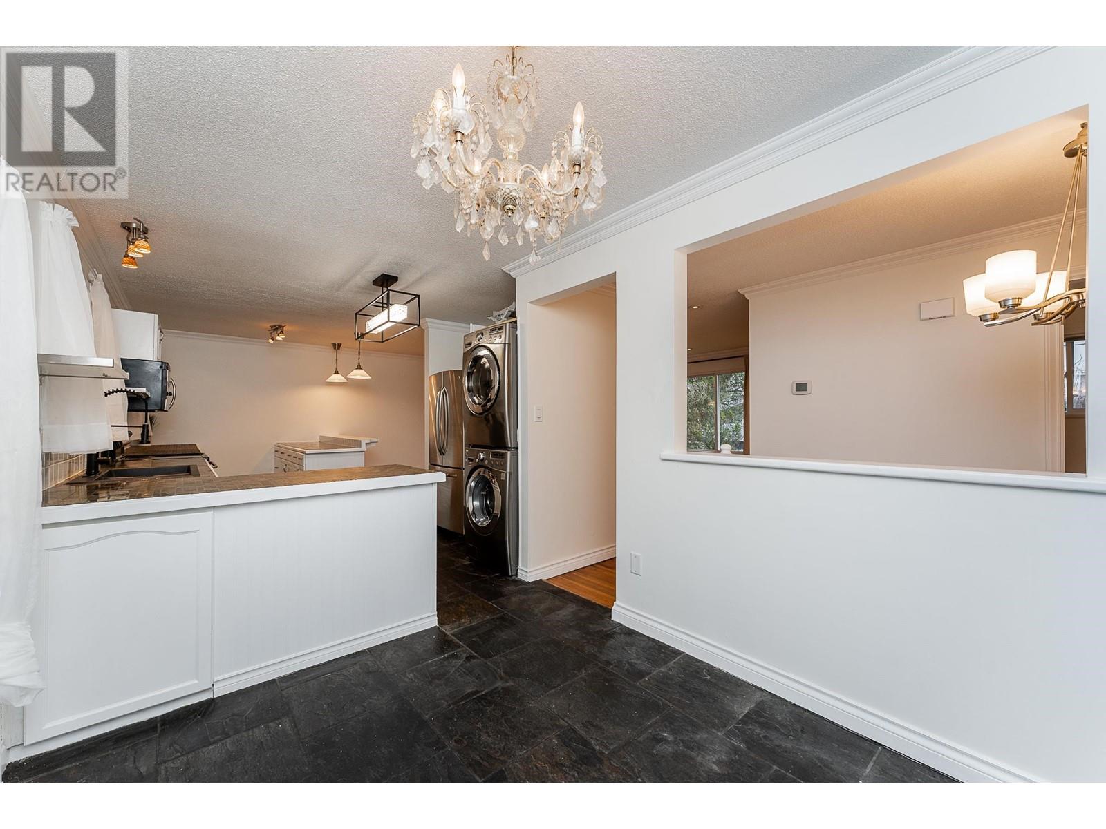 3971 HAMILTON STREET, Port Coquitlam real estate listing R2990641