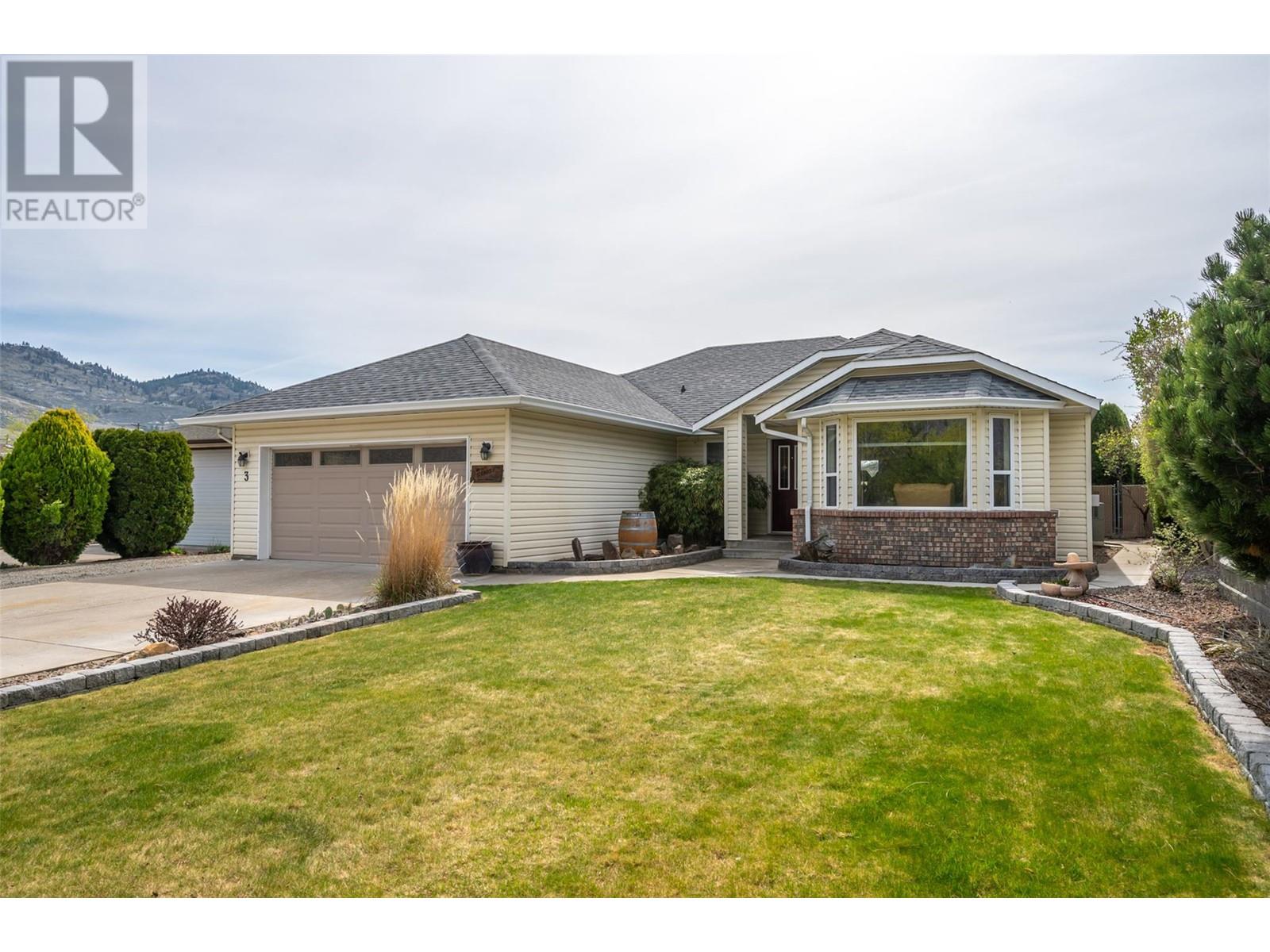 3 Spruce Court, Osoyoos
