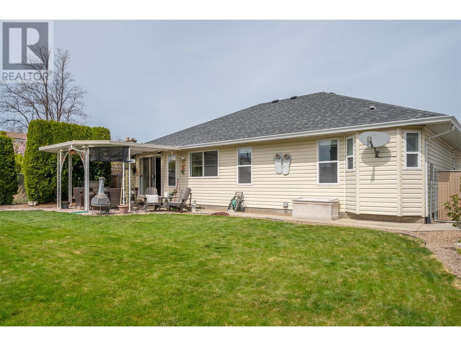 3 Spruce Court, Osoyoos