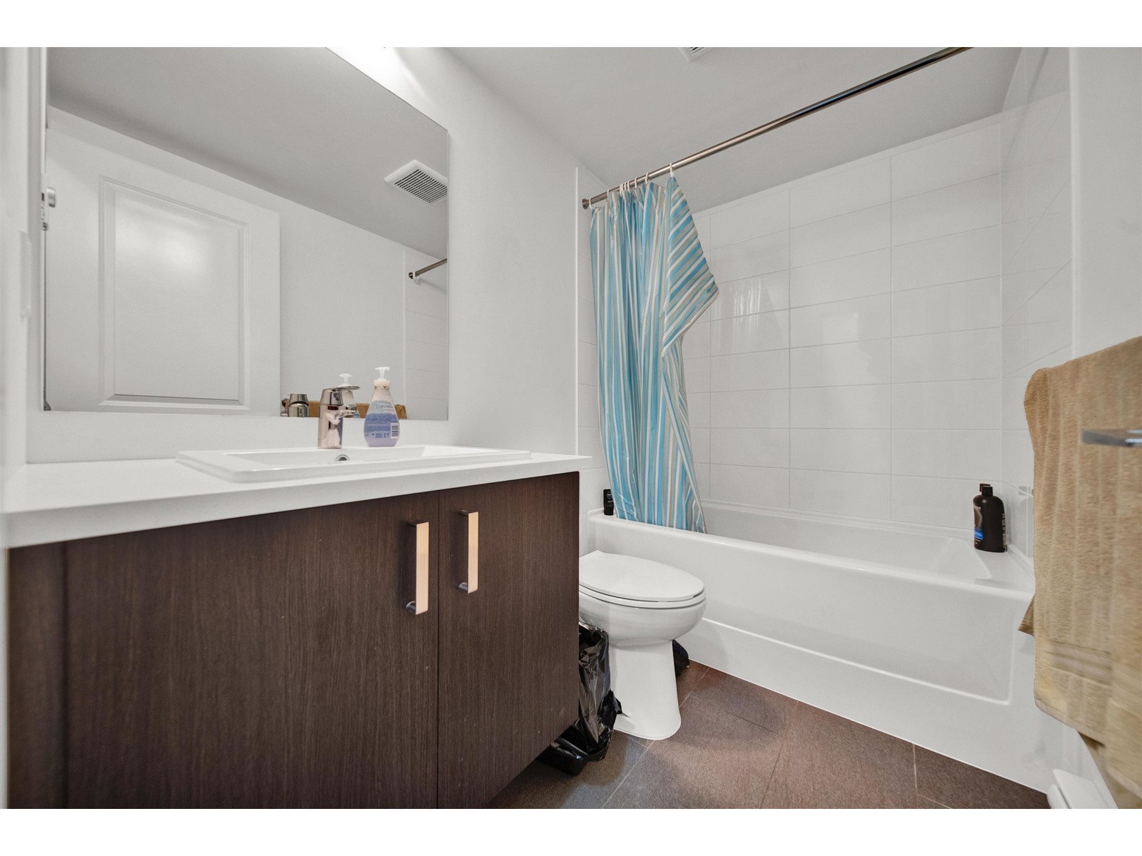 Photo 12 of 159 8168 136 A Street, Surrey BC
