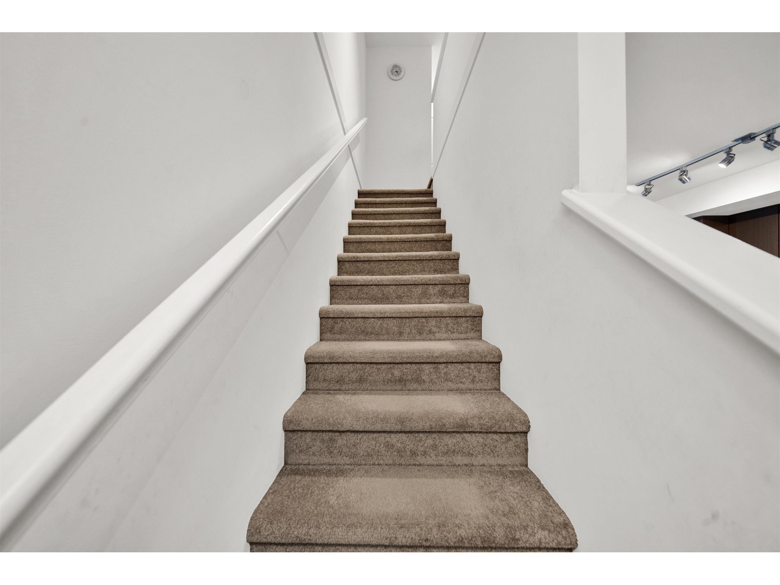 Photo 13 of 159 8168 136 A Street, Surrey BC