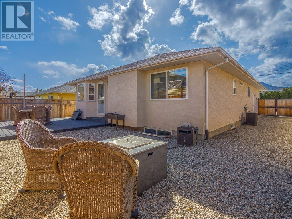  1768 QUEBEC Street, Penticton