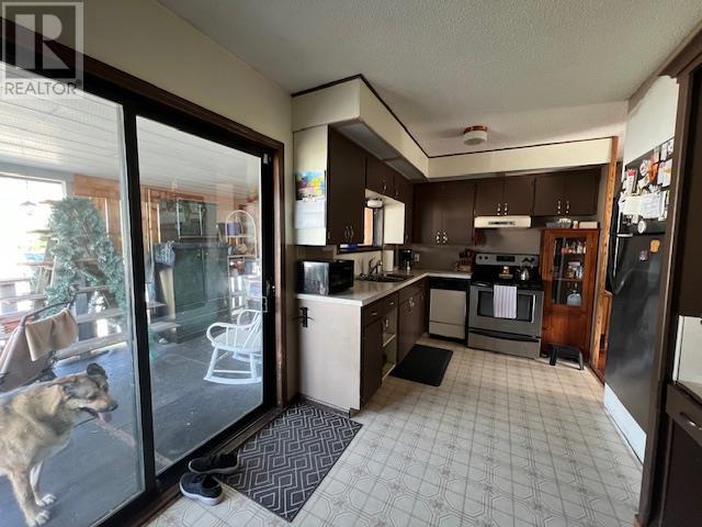 8016 97th Street, Osoyoos
