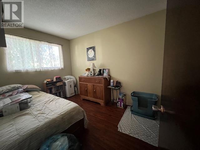 8016 97th Street, Osoyoos