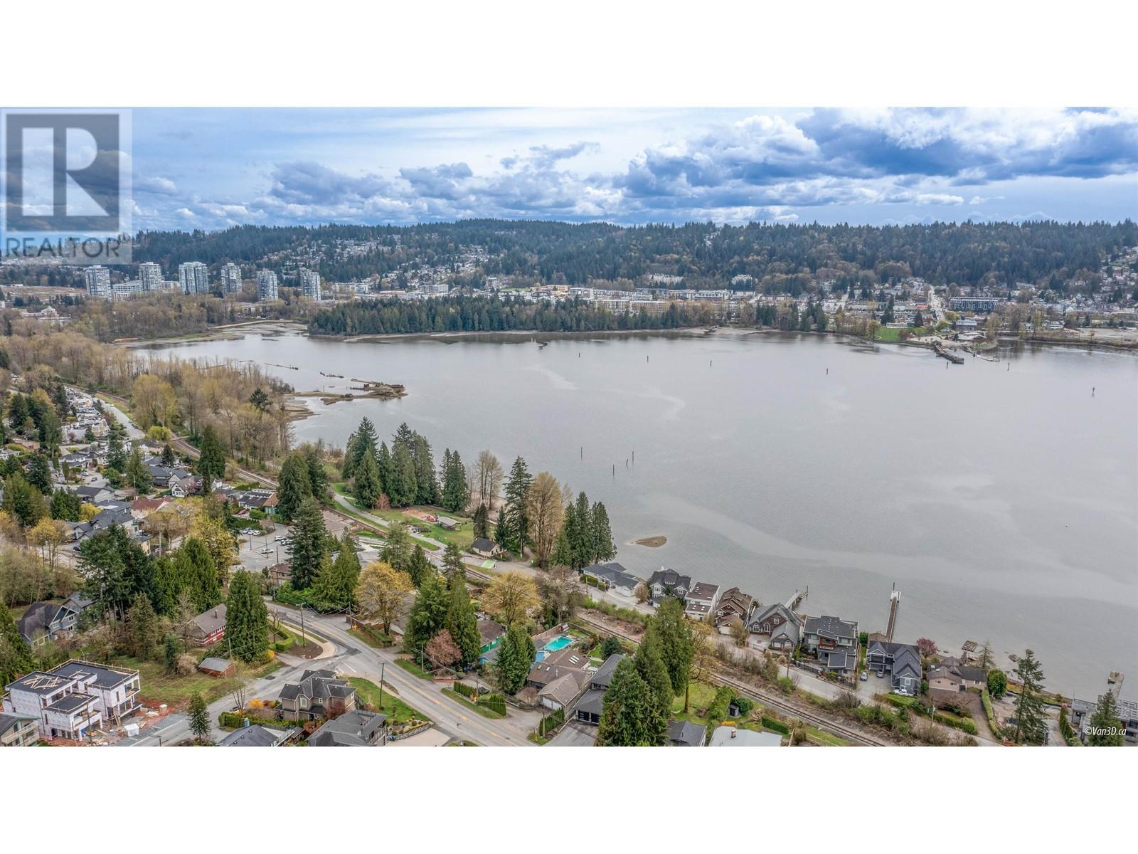 663 FORESTHILL PLACE, Port Moody real estate listing R2990015