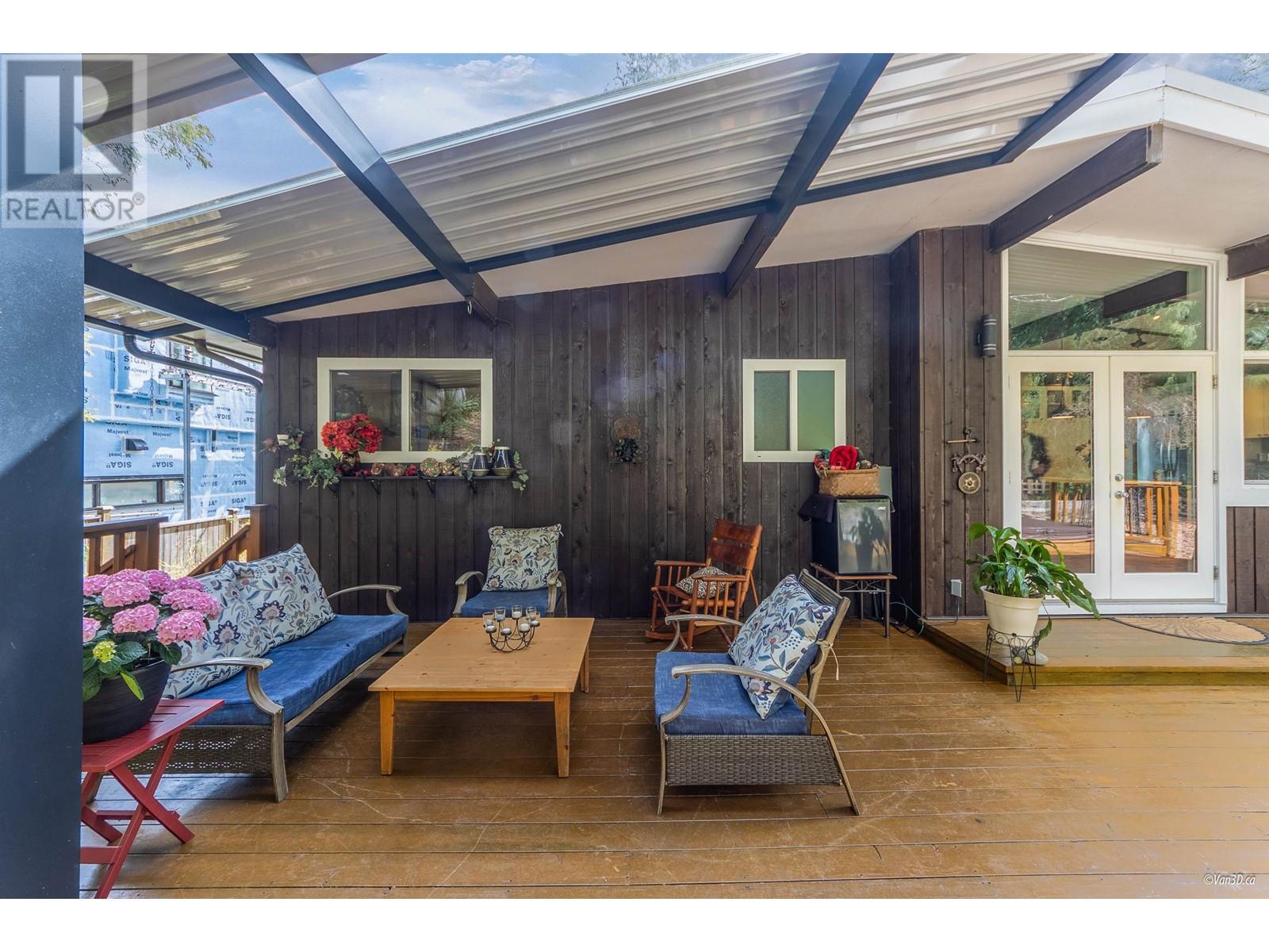 663 FORESTHILL PLACE, Port Moody real estate listing R2990015