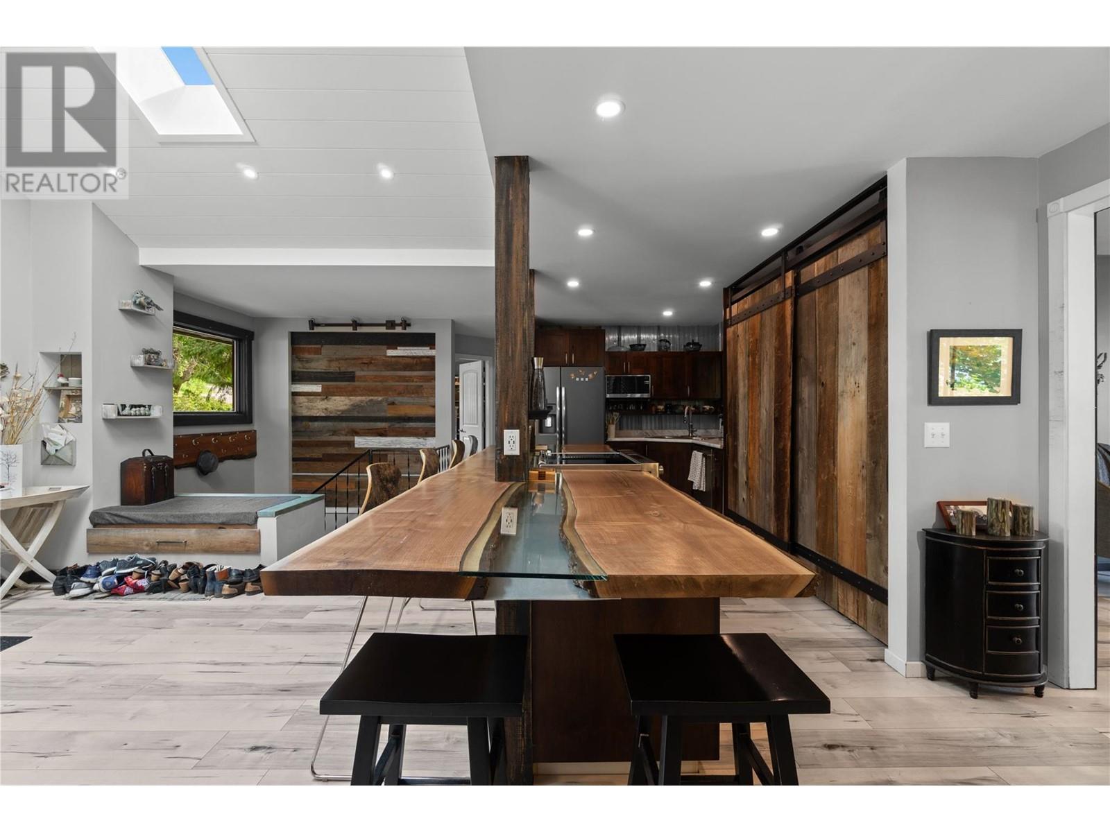 Photo 34 of 2790 30 Avenue Ne, Salmon Arm BC