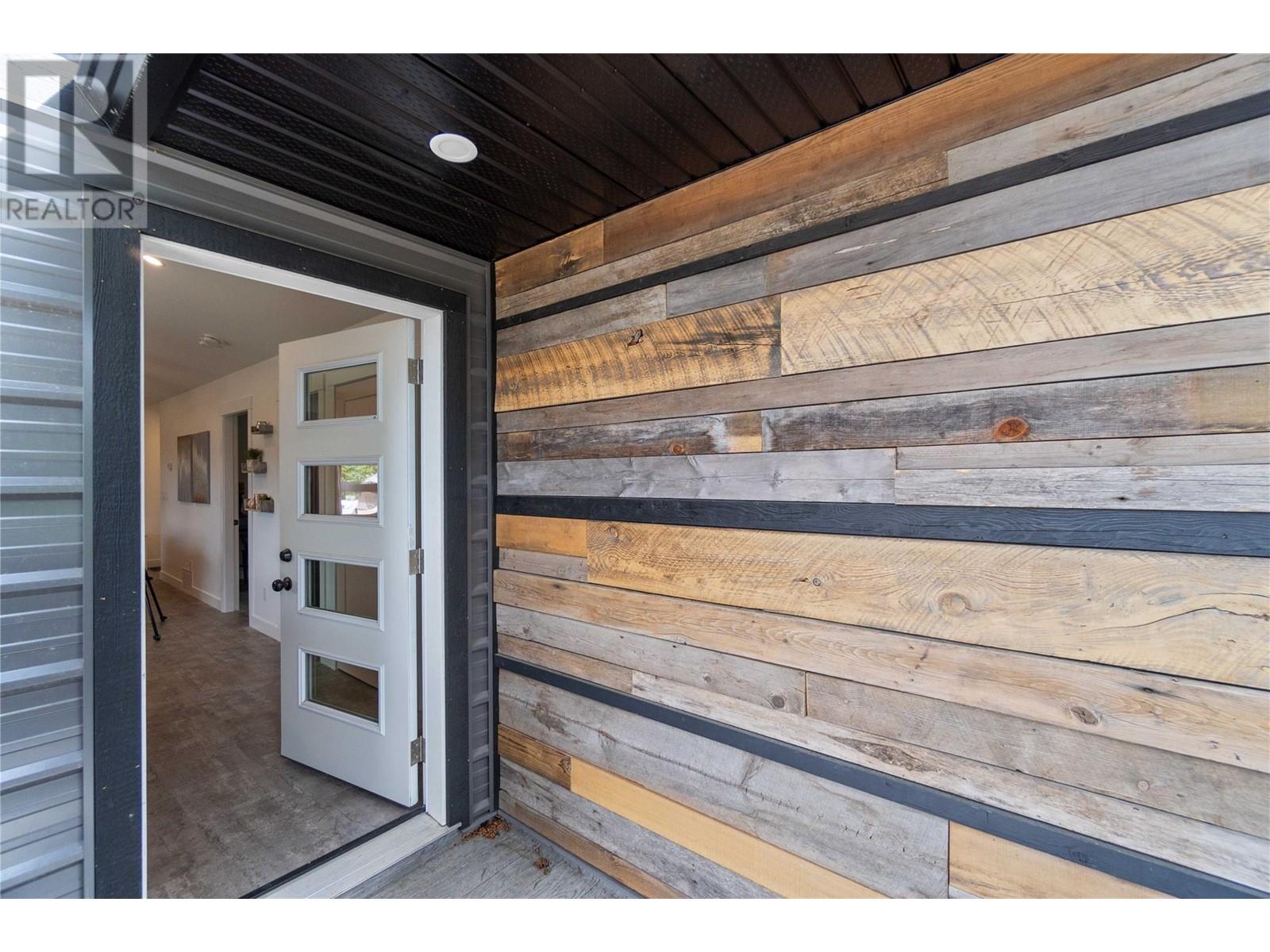 Photo 29 of 2790 30 Avenue Ne, Salmon Arm BC