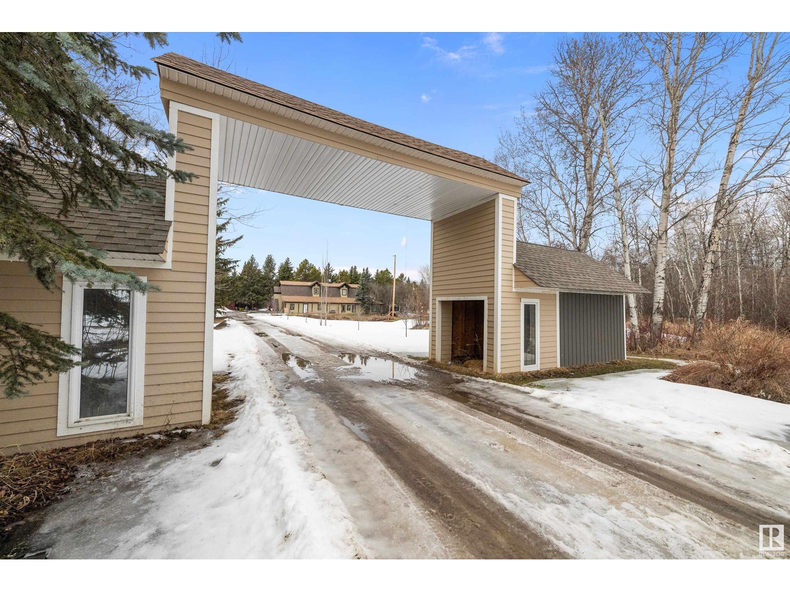Photo 23 of 53510 Range Road 20, Rural Lac Ste Anne County AB
