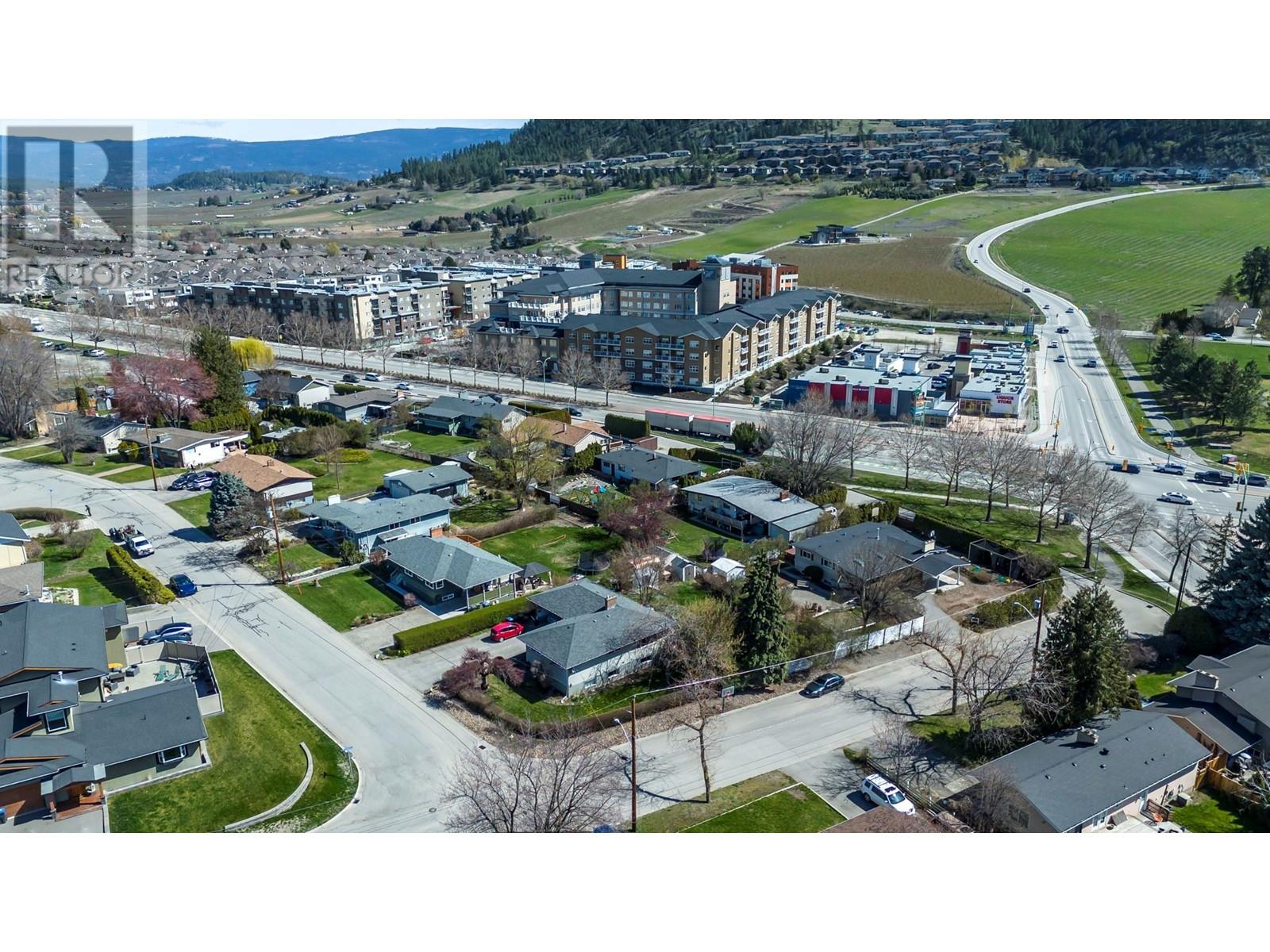  740 Glenmore Drive, Kelowna