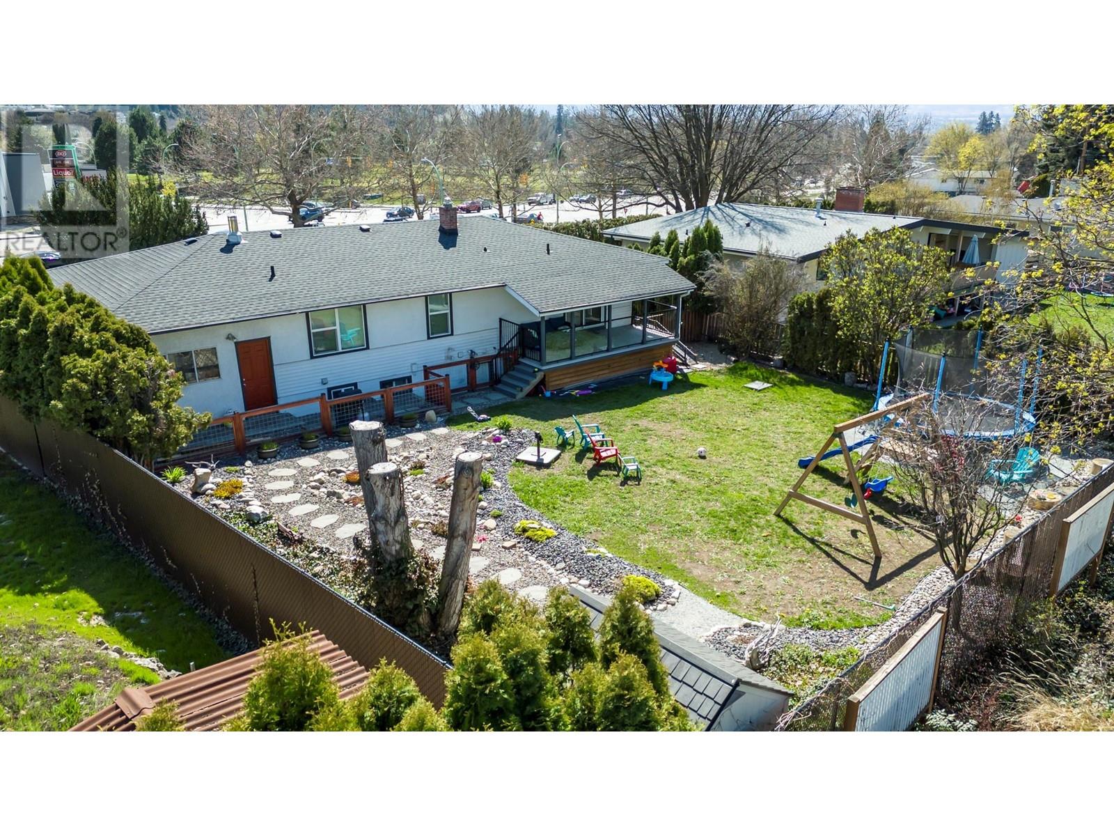  740 Glenmore Drive, Kelowna