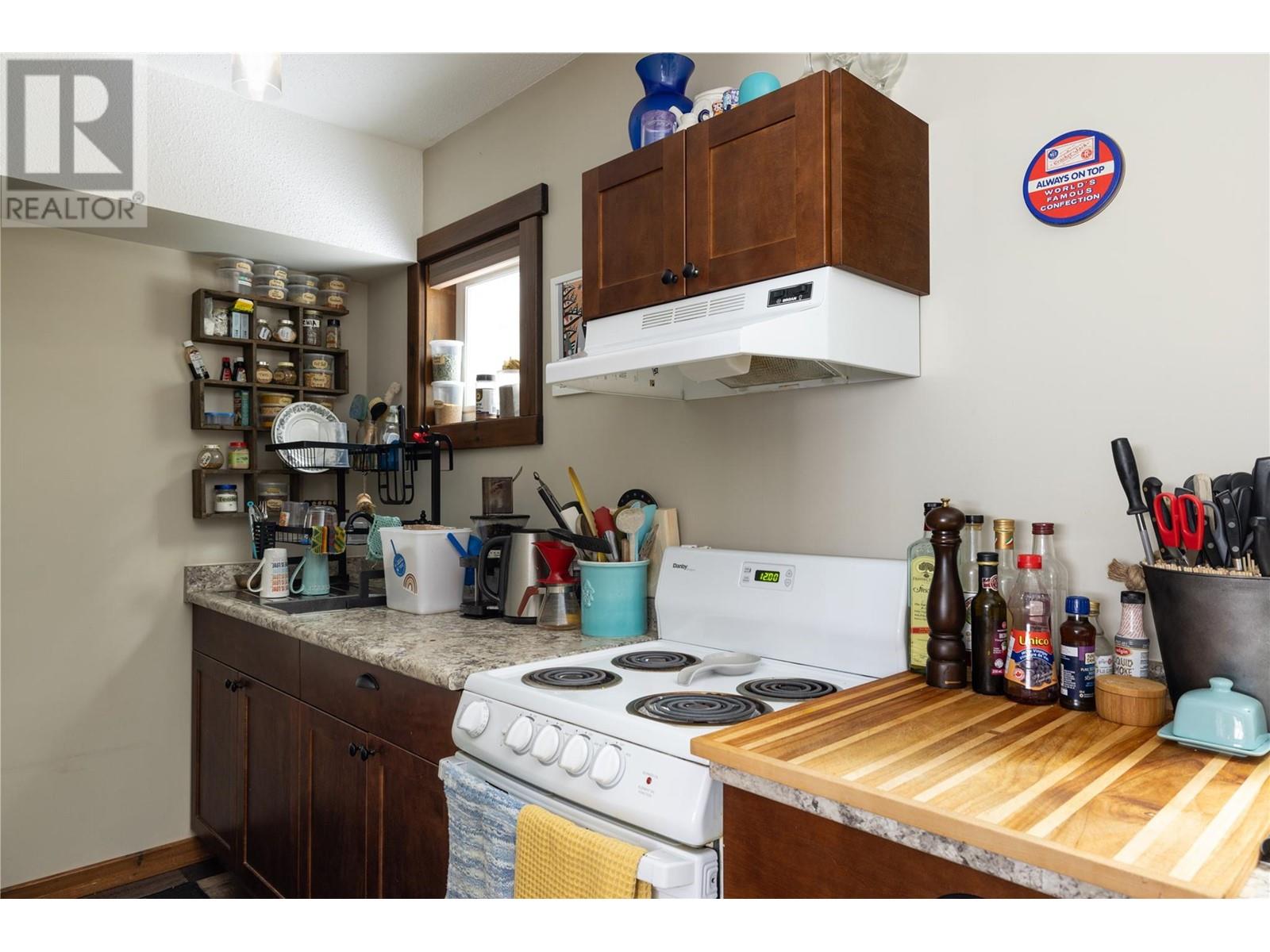 9870 Pinnacles Road, Silver Star