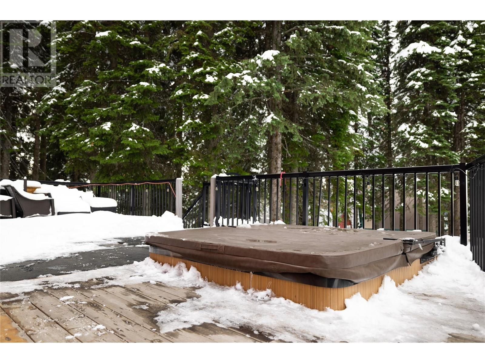 9870 Pinnacles Road, Silver Star