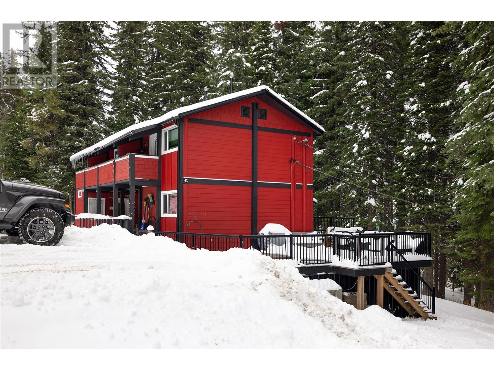 9870 Pinnacles Road, Silver Star