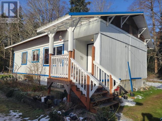 4649 CEDAR STREET, Texada Island