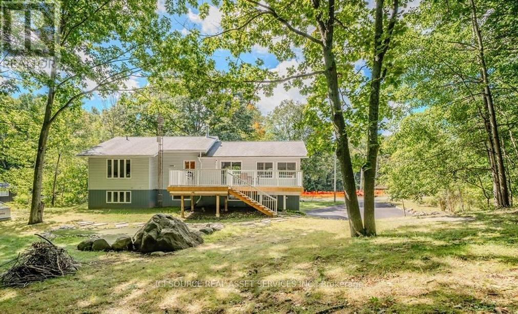 Photo 14 of 9 Indian Crescent, Muskoka Lakes ON
