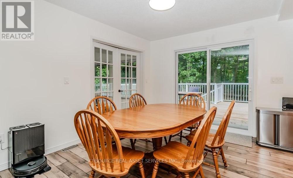 Photo 4 of 9 Indian Crescent, Muskoka Lakes ON