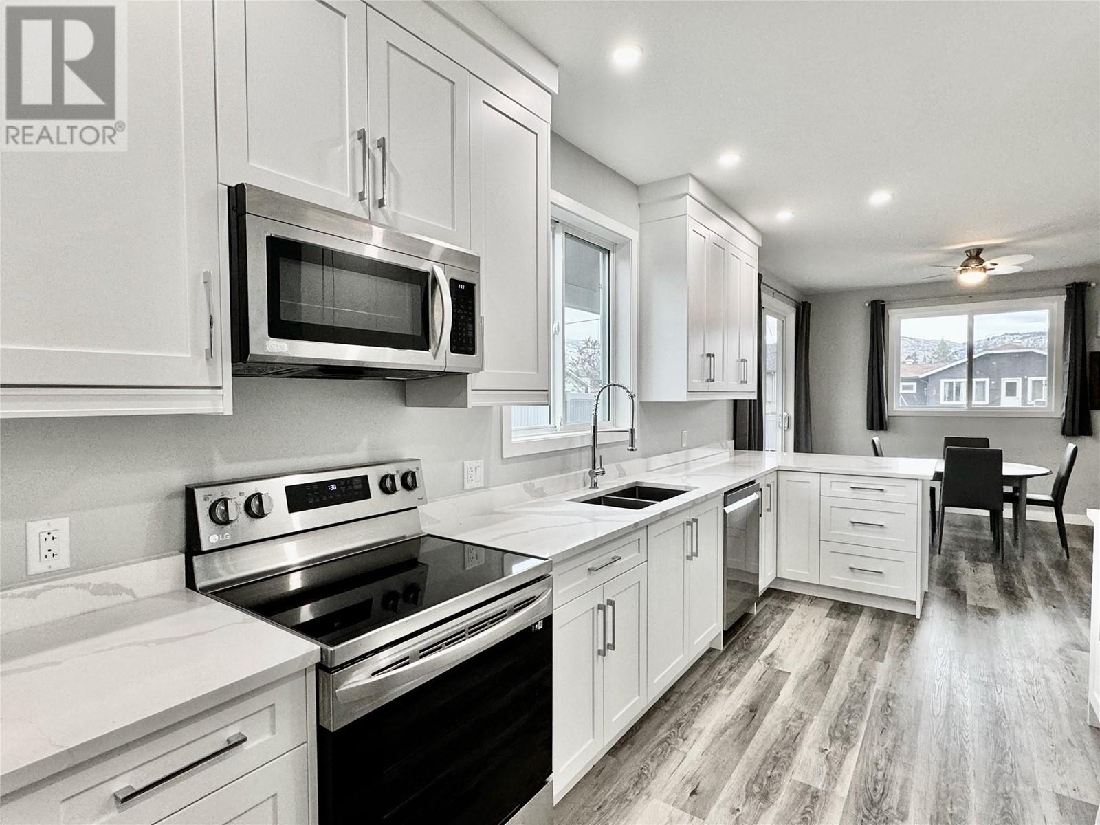 5830 OKANAGAN Street Unit# 102, Oliver