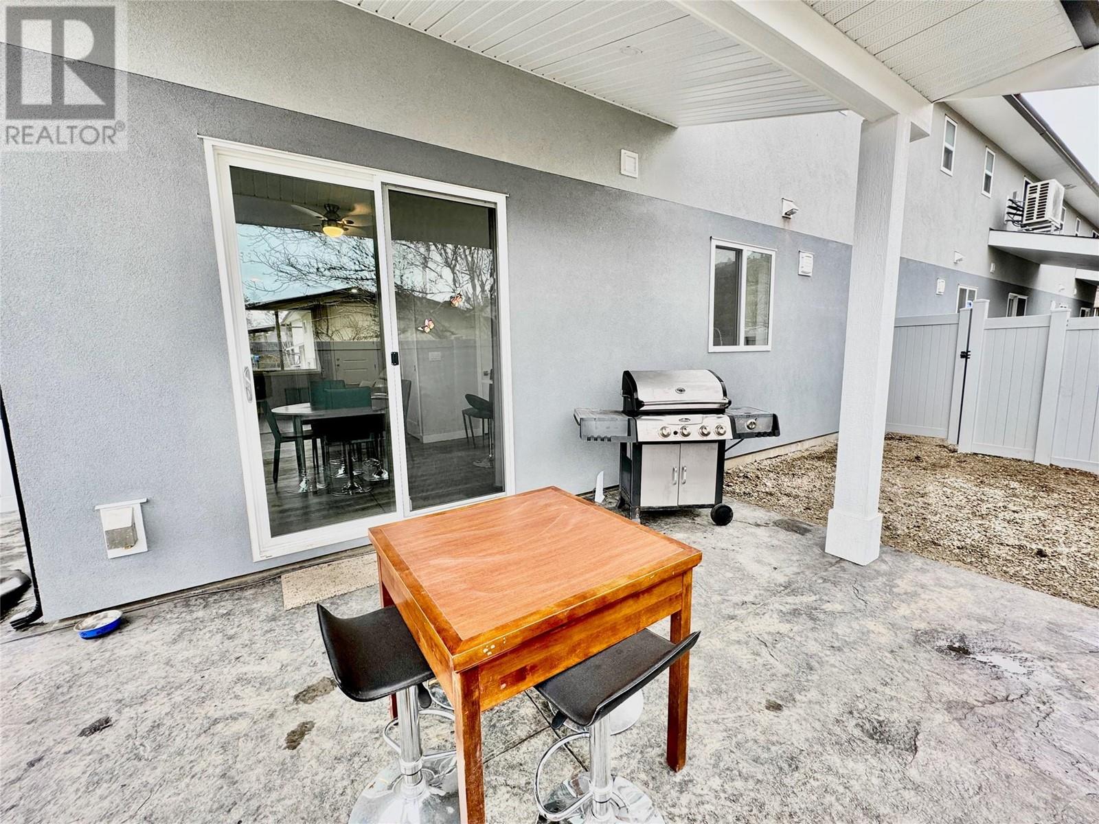 5830 OKANAGAN Street Unit# 102, Oliver