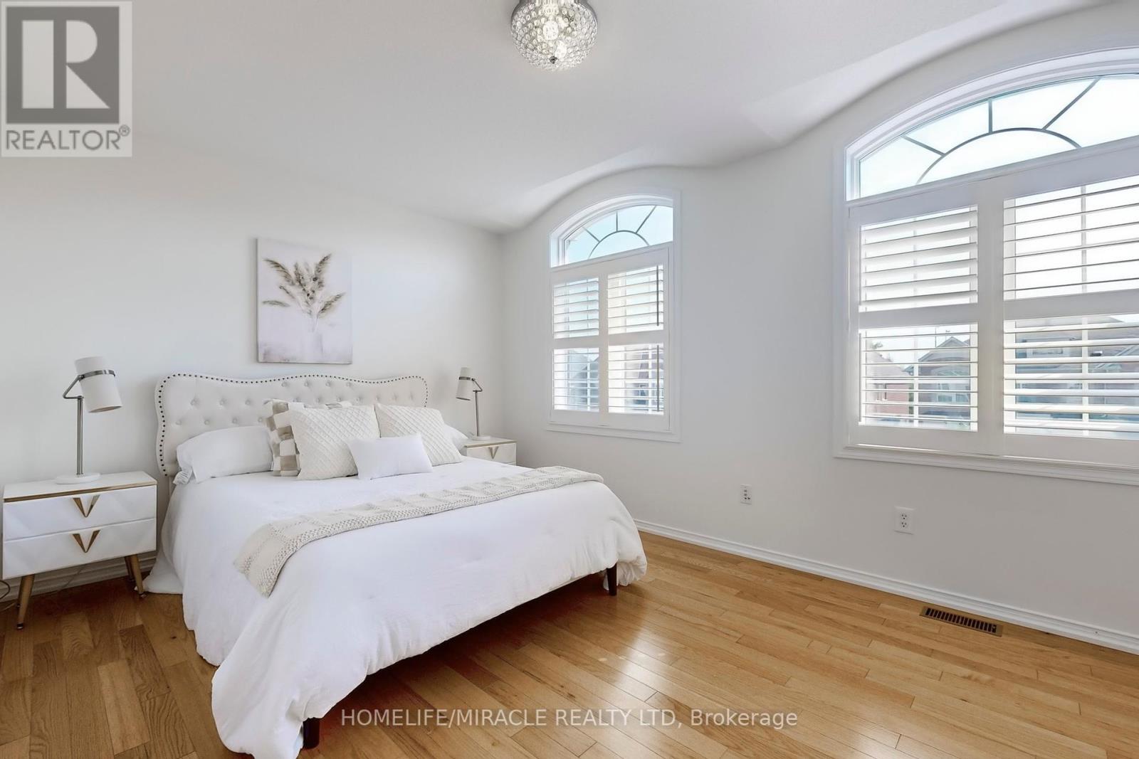 Photo 21 of 3343 Cline Street, Burlington ON