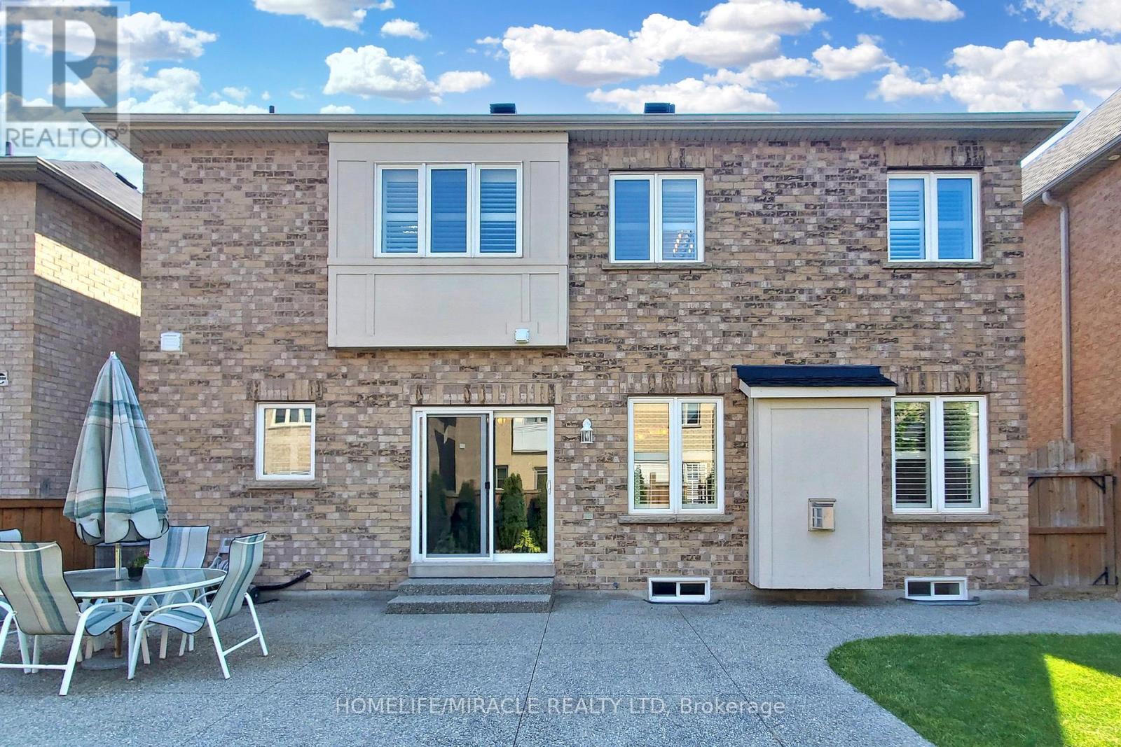 Photo 35 of 3343 Cline Street, Burlington ON