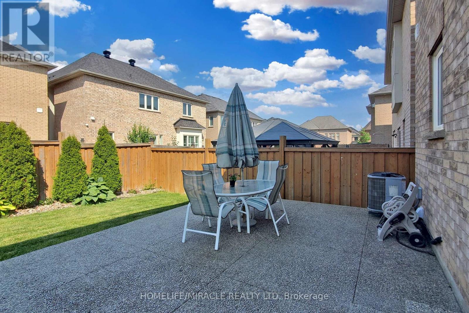 Photo 40 of 3343 Cline Street, Burlington ON
