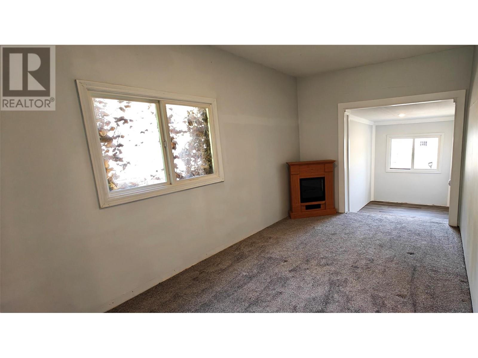 521 TURNER STREET - 28