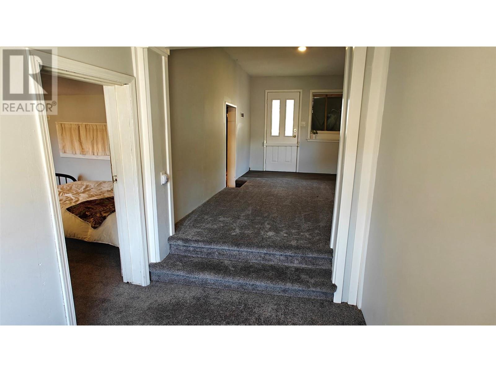 521 TURNER STREET - 26