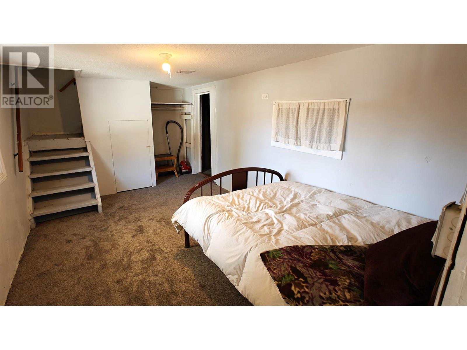 521 TURNER STREET - 25