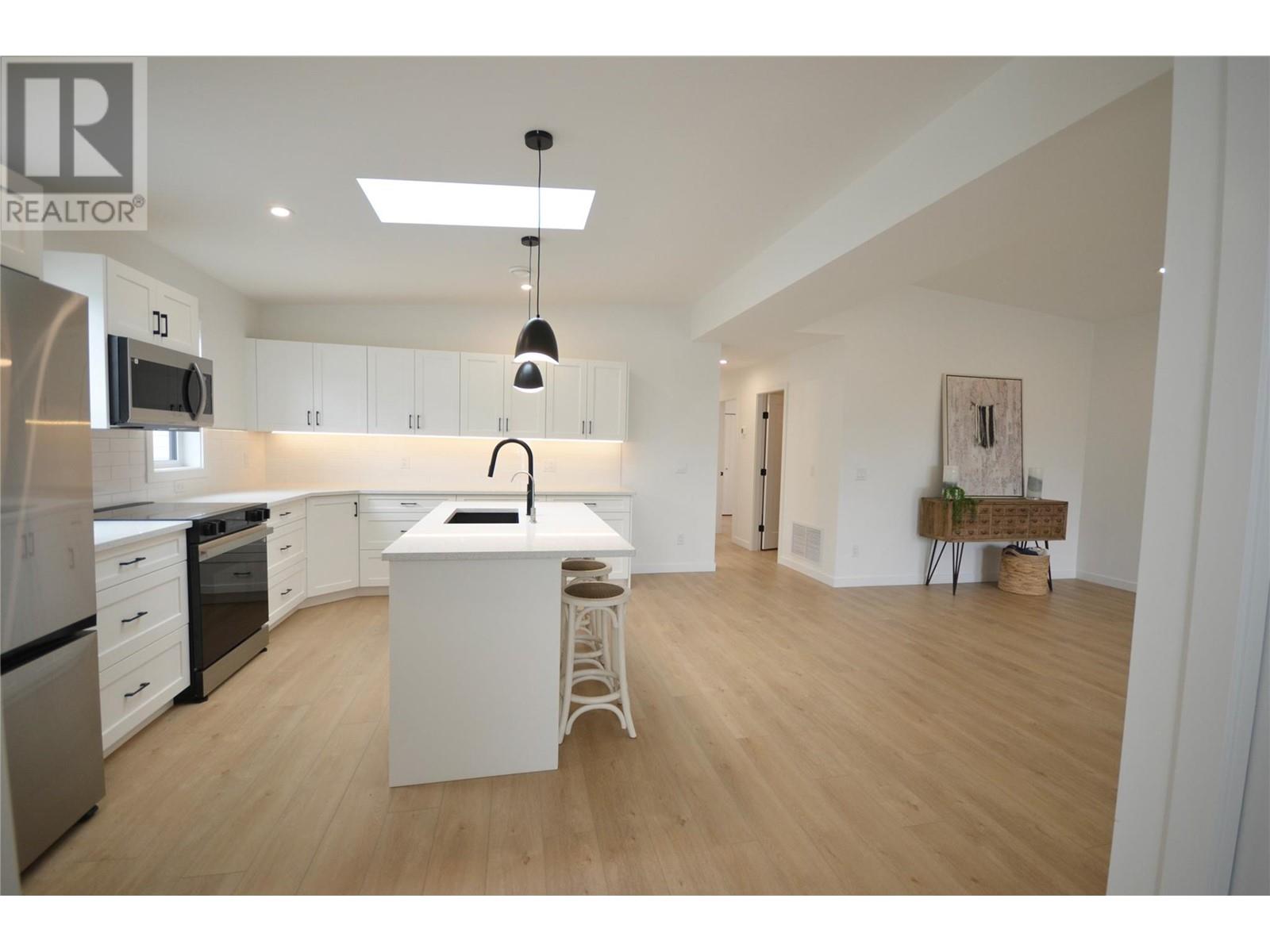 126 8900 Jim Bailey Road, Kelowna