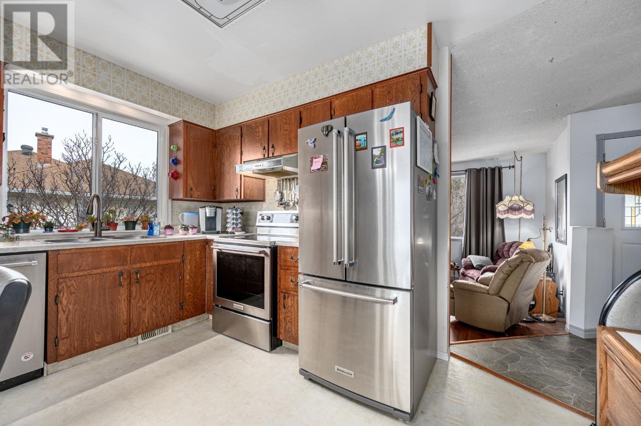 1322 HEUSTIS Drive, Ashcroft
