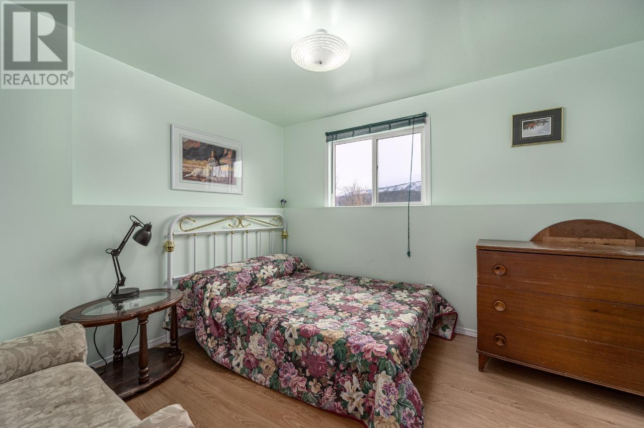1322 HEUSTIS Drive, Ashcroft