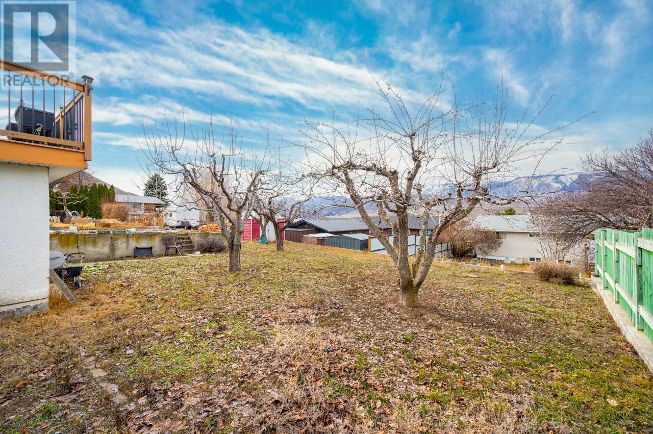 1322 HEUSTIS Drive, Ashcroft