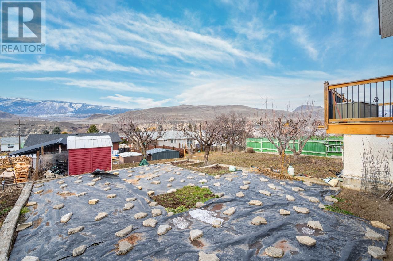 1322 HEUSTIS Drive, Ashcroft