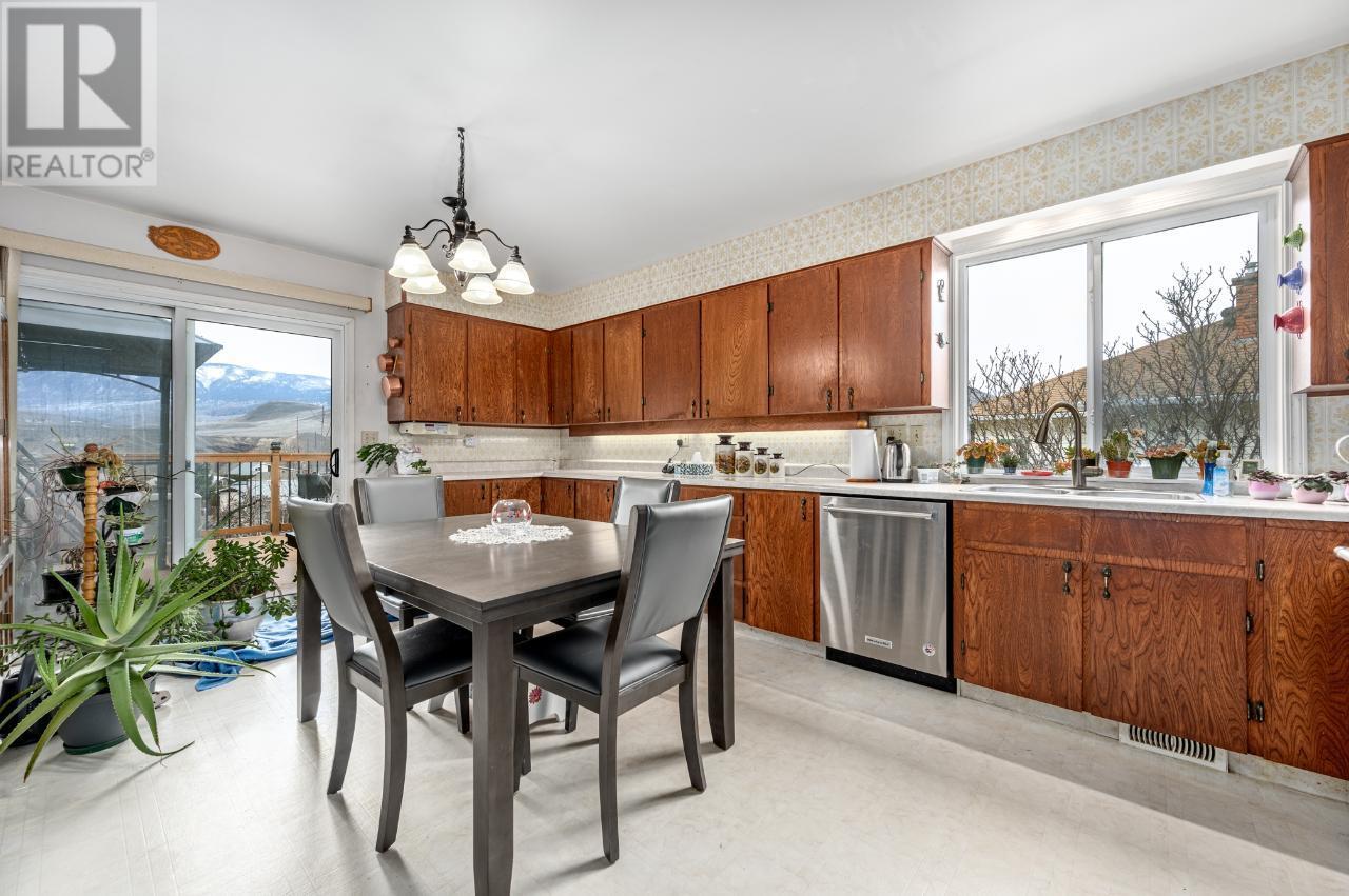 1322 HEUSTIS Drive, Ashcroft